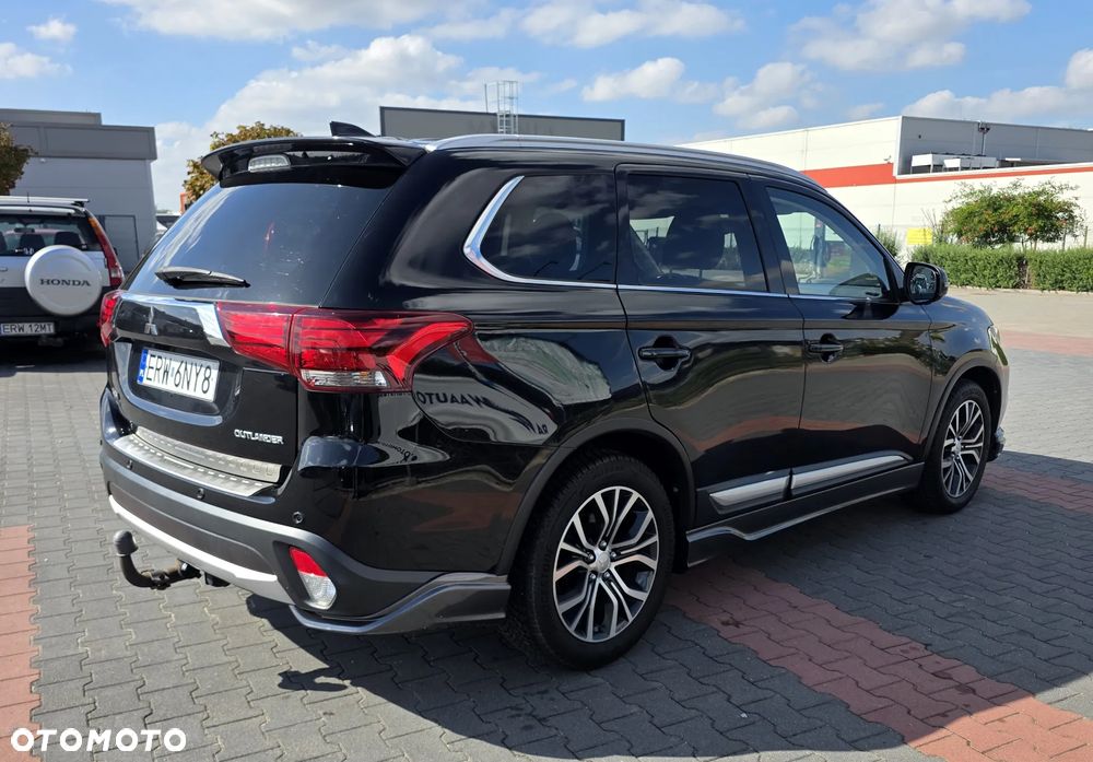 Mitsubishi Outlander 2.0 Instyle Navi CVT - 4