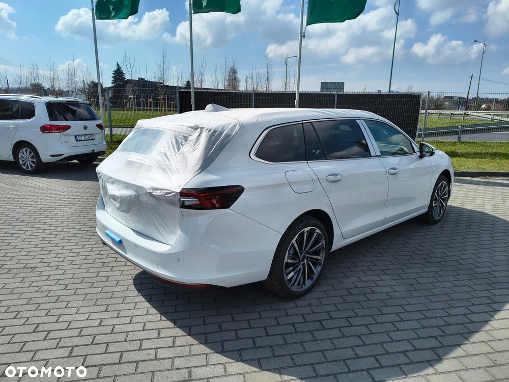 Skoda Superb 2.0 TDI SCR 4x4 L&K DSG - 8