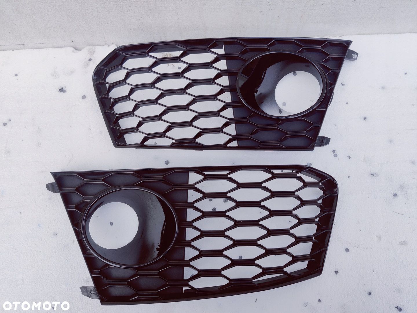 AUDI RS6 C7 RS LIFT KRATKA PRAWA LEWA ZDERZAKA czujnik radar Oryginał - 1