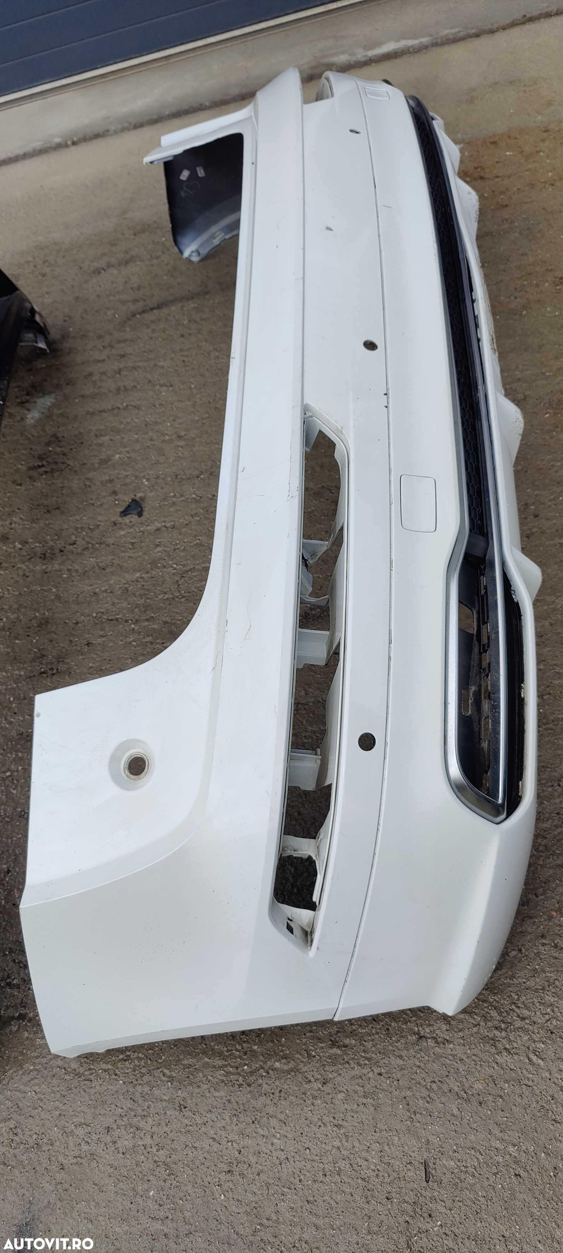 bara spate audi q5 2020 - 3