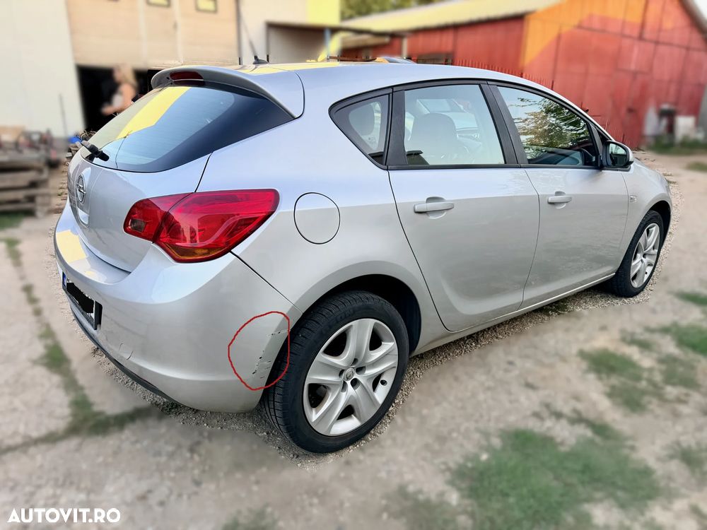 Opel Astra 1.6 - 4