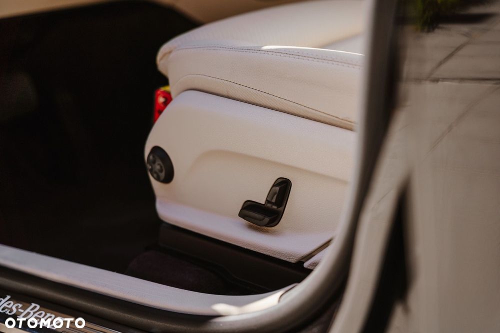 Mercedes-Benz GLC 300 4-Matic - 10