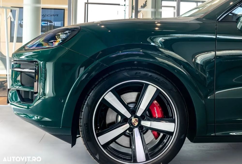 Porsche Cayenne Coupe GTS Tiptronic S - 13