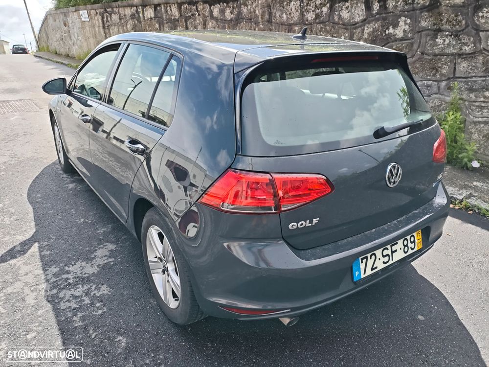 VW Golf 1.6 TDi BlueMotion Confortline - 5