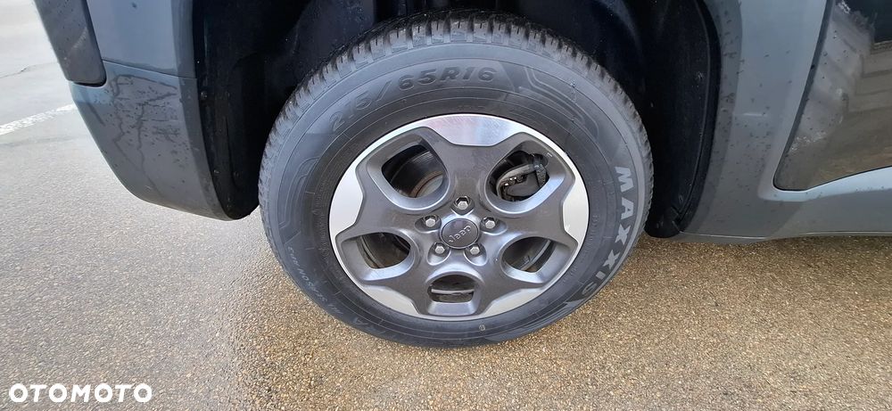 Jeep Renegade 1.4 MultiAir DSG Longitude - 11