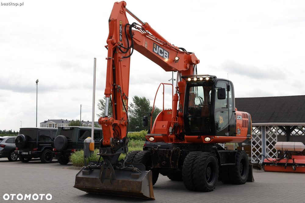 JCB JS175W - 15