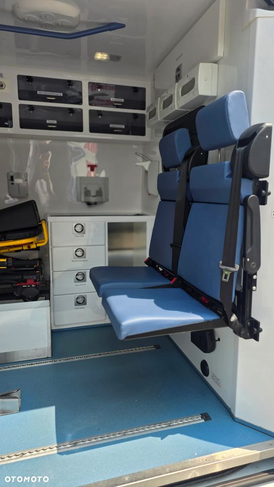 Renault Master Ambulans karetka - 8
