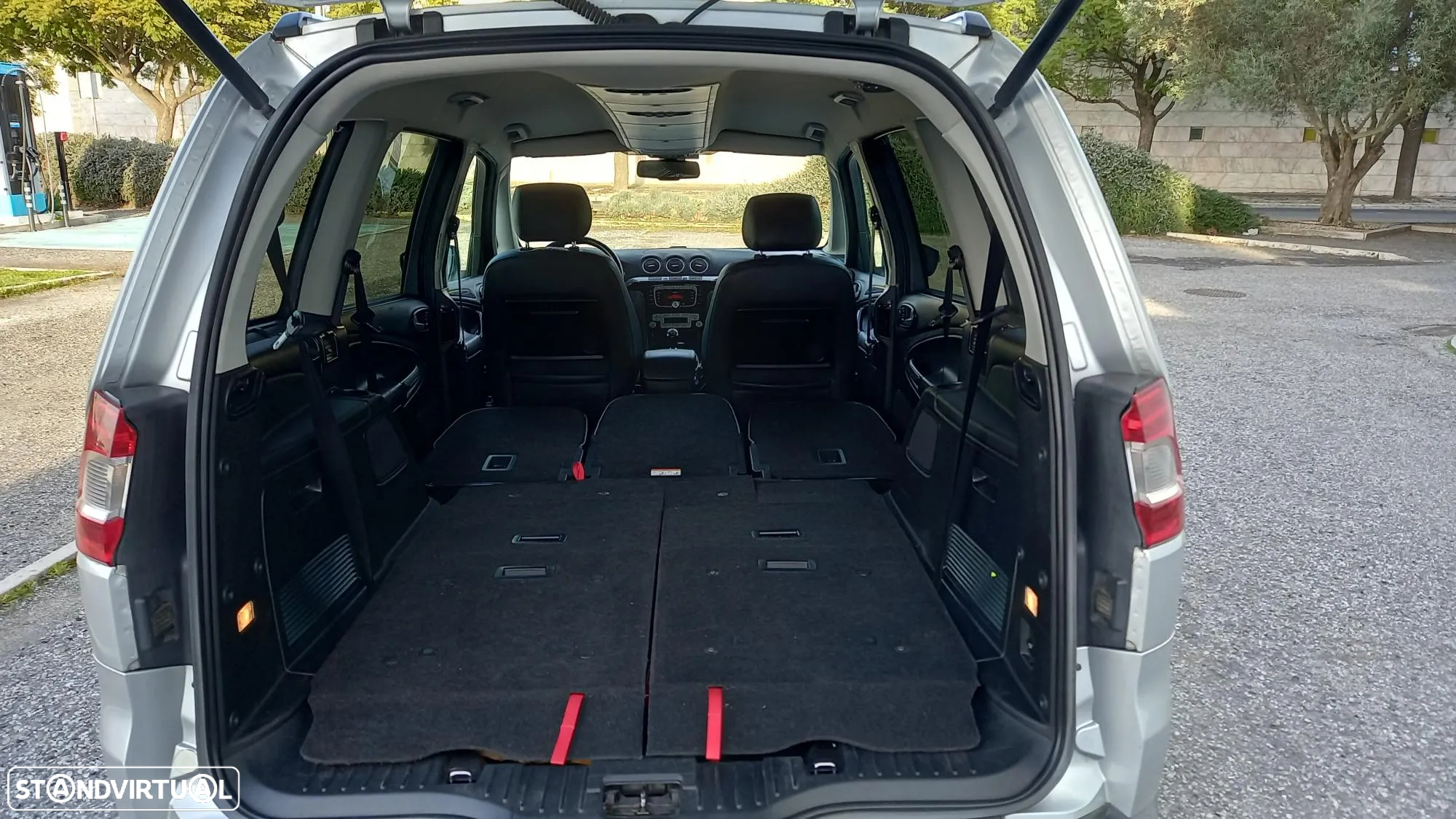 Ford Galaxy 2.0 TDCi Titanium - 27