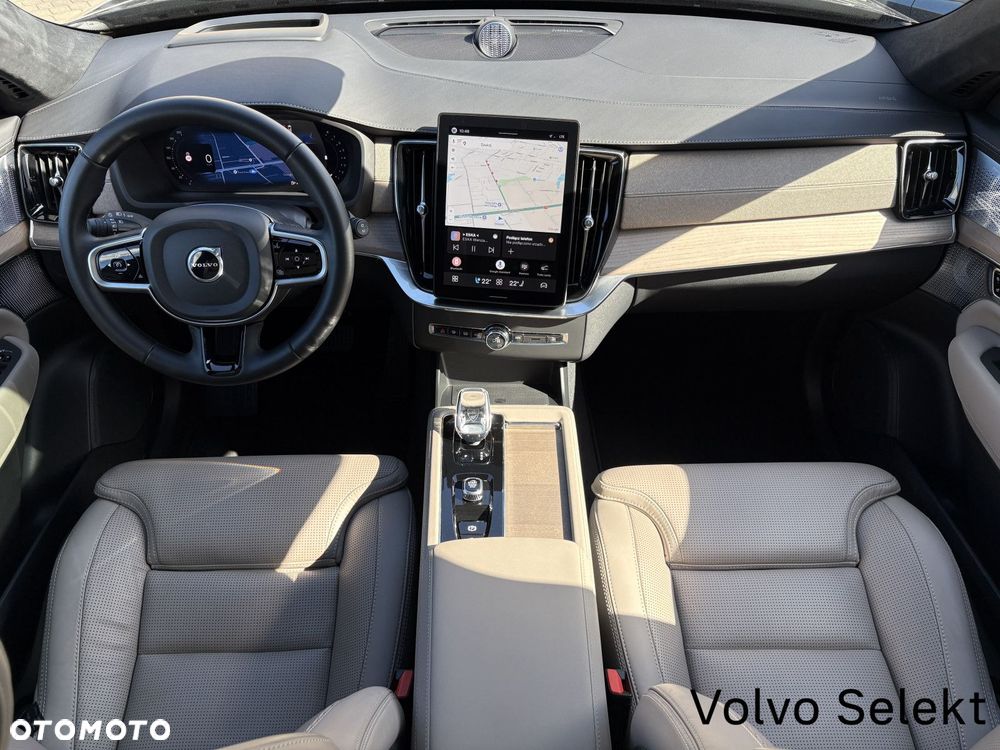 Volvo XC 90 - 23