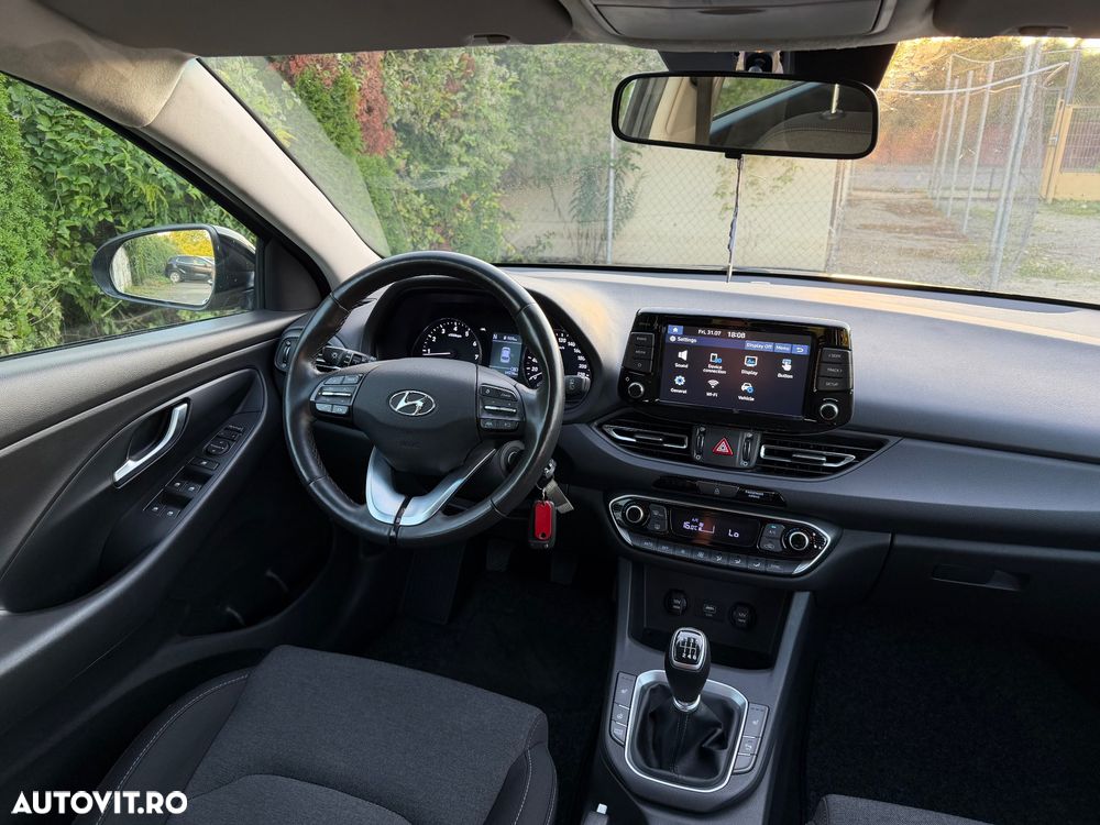 Hyundai i30 1.5 T-GDI MHEV 160CP Highway - 5