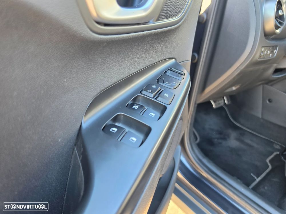 Hyundai Kauai Standard - 24