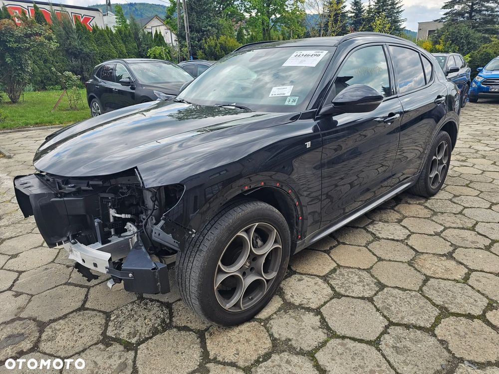 Alfa Romeo Stelvio 2.0 Turbo TI Q4 - 8