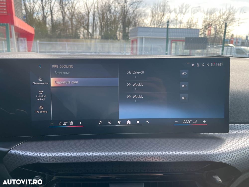 BMW Seria 3 320d xDrive AT MHEV - 22