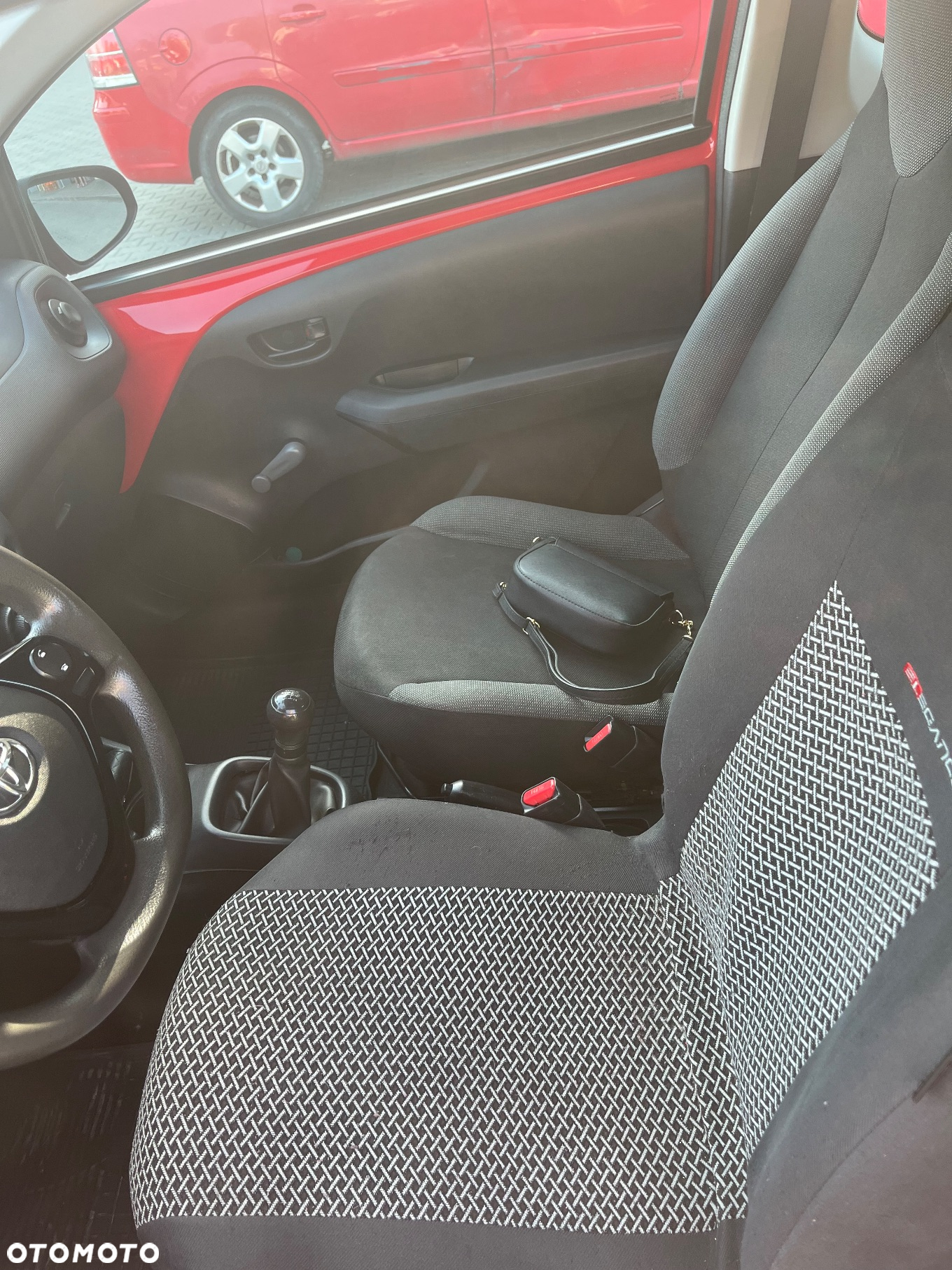 Toyota Aygo - 8