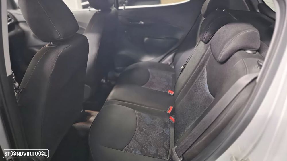 Opel Karl 1.0 Rocks FlexFuel - 14