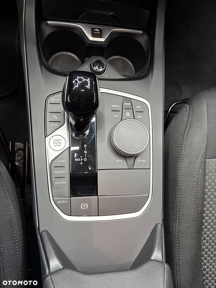 BMW Seria 1 118i Advantage - 18