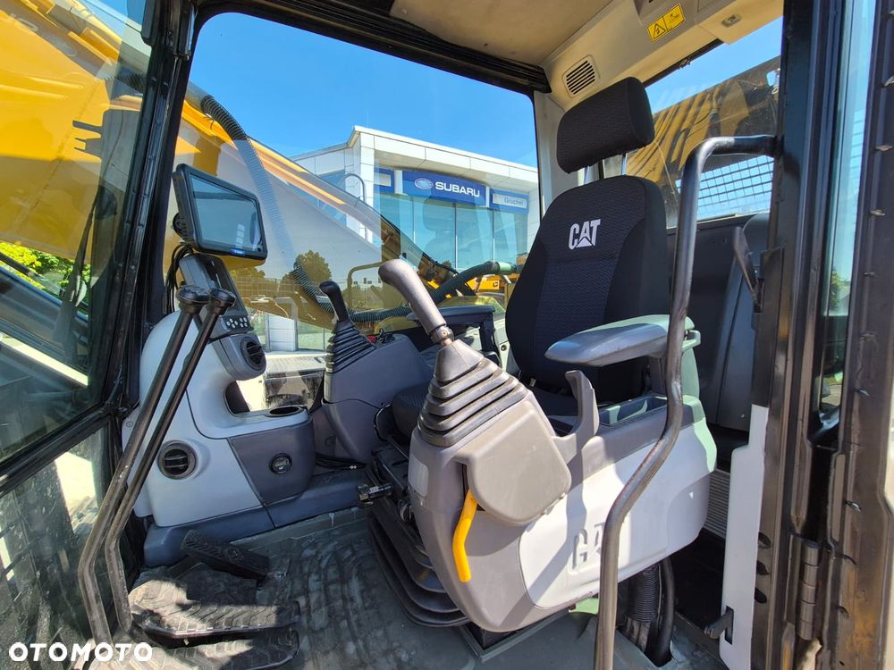 Caterpillar 330 D2L / KOPARKA GĄSIENICOWA / ODSWIEŻONA / 3 ŁYŻKI w ZESTAWIE + ZRYWAK / MOŻLIWOŚĆ TRANSPORTU EU / W PEŁNI SPRAWNA / KAMERY 360 / GPS - 34