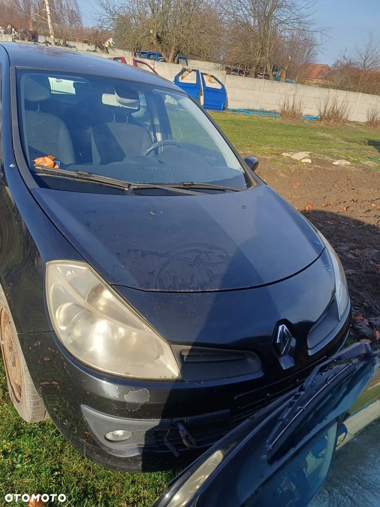 Maska przednia Renault Clio III 2007r NV676 - 1