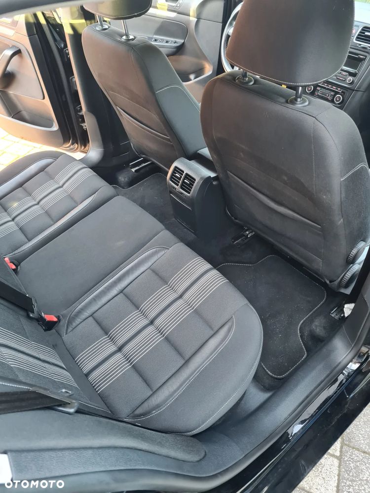 Volkswagen Golf 2.0 TDI DPF BlueMotion Technology MATCH - 18