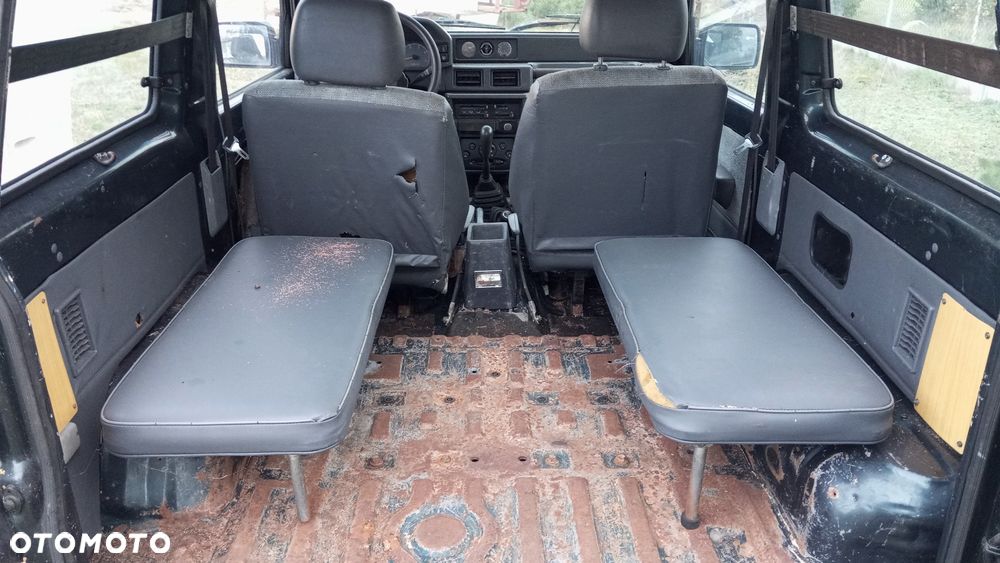 Daihatsu Rocky - 4