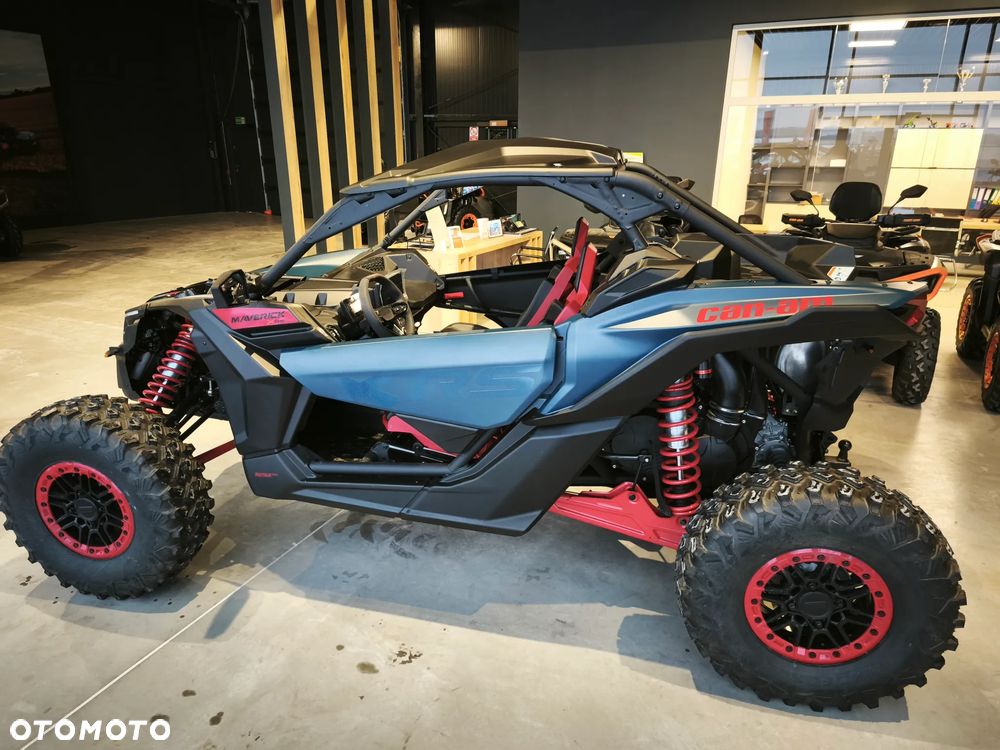 Can-Am Maverick - 2