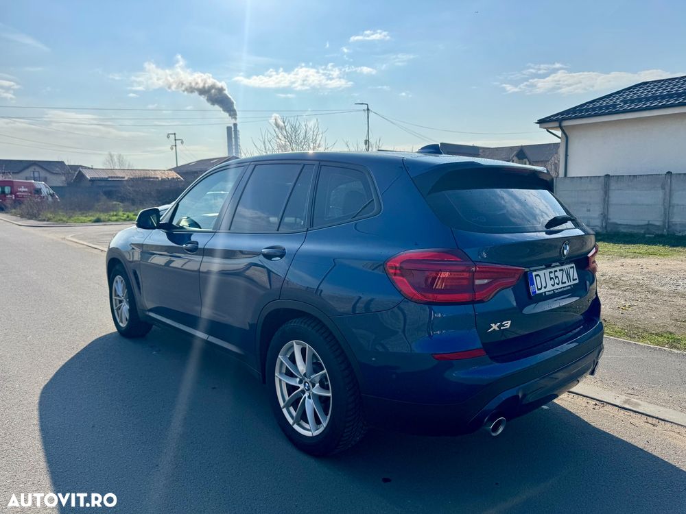 BMW X3 xDrive20d AT Luxury Line - 4