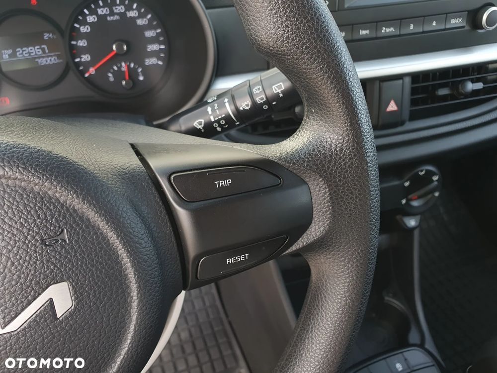 Kia Picanto 1.0 M - 34