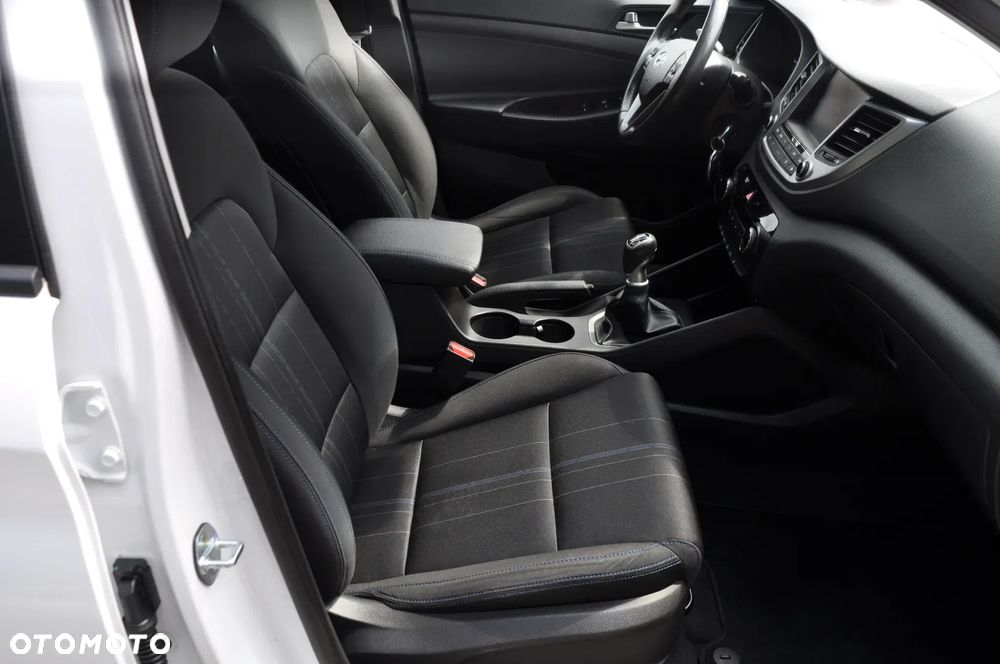 Hyundai Tucson 1.6 GDi Comfort 2WD - 28