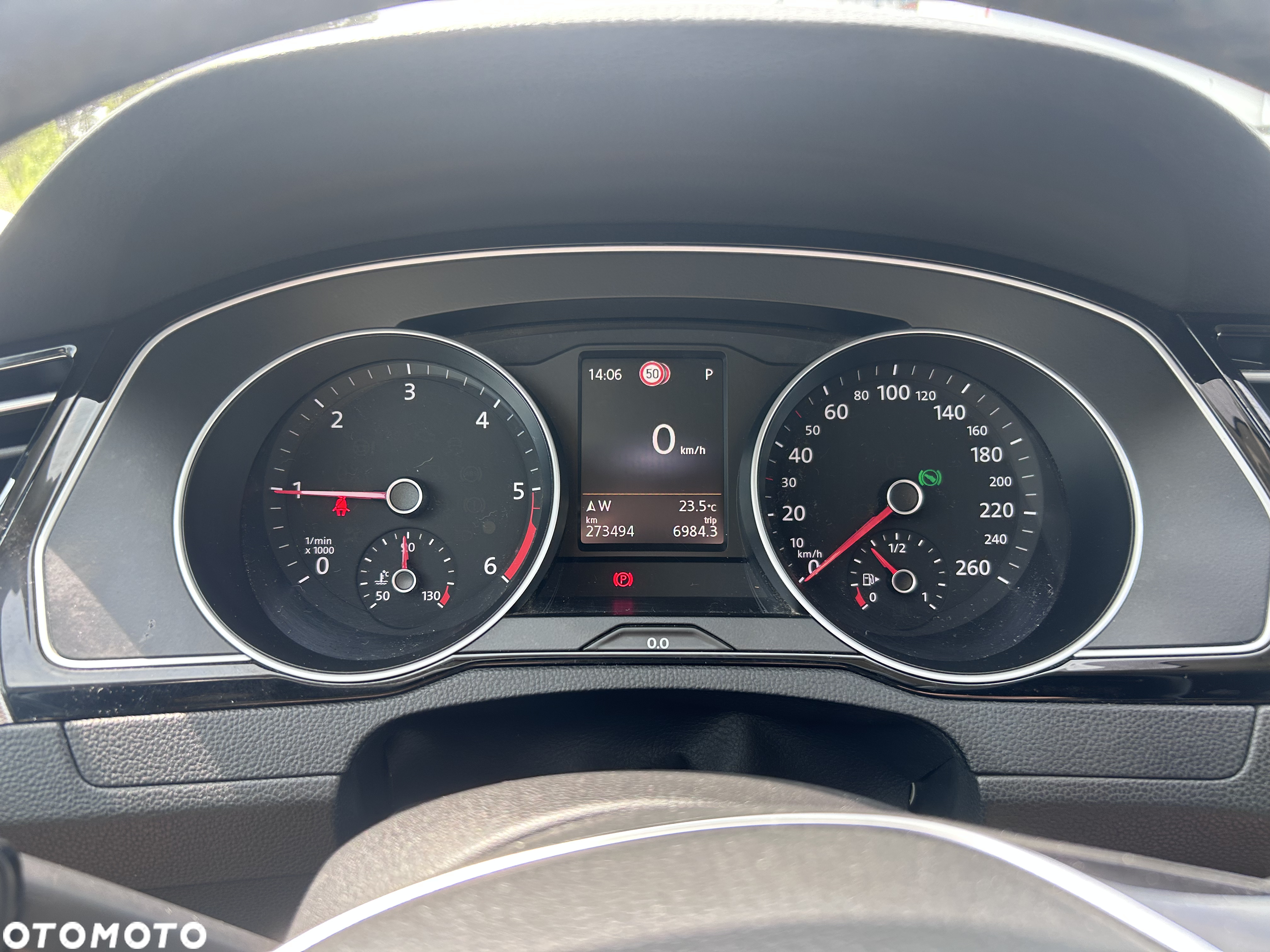 Volkswagen Passat 2.0 TDI BMT Comfortline DSG - 17