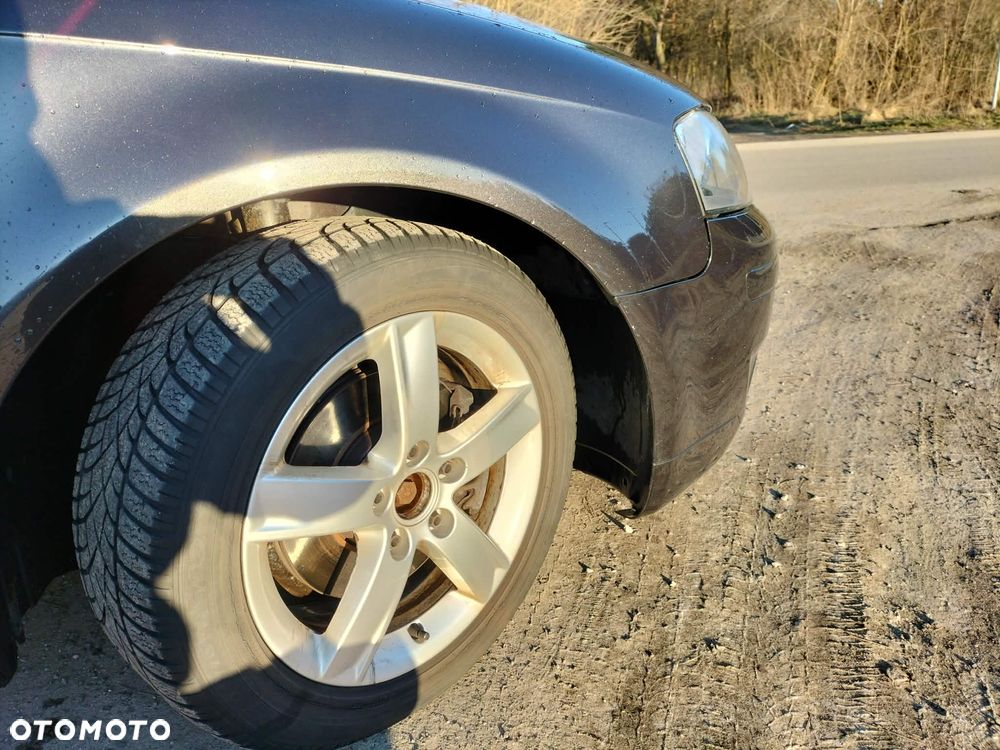 Audi A3 3-drzwiowe 1.6 S Line Sportpaket plus - 2