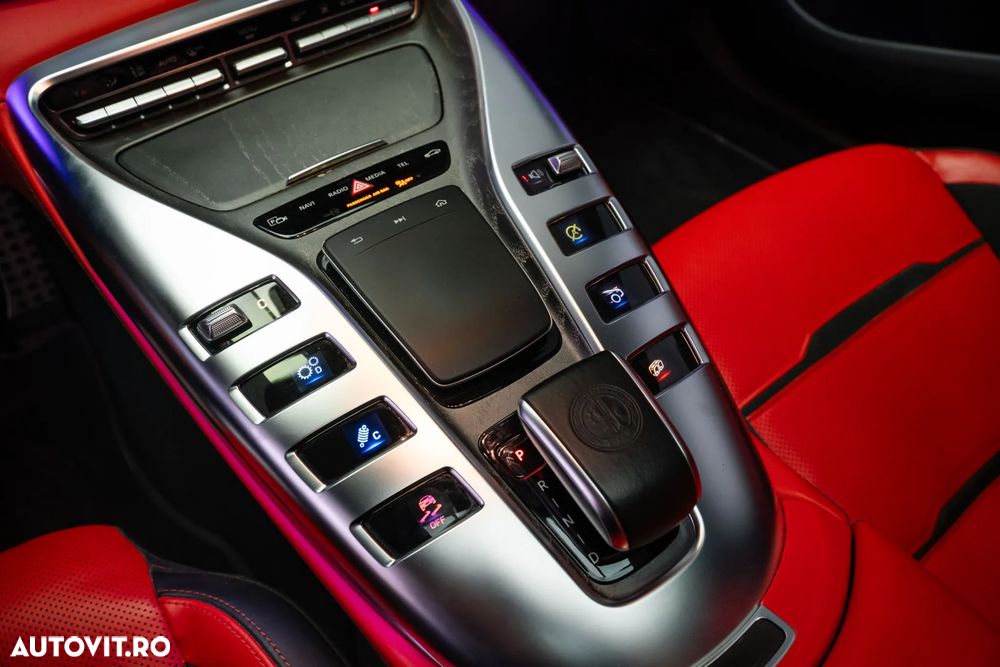 Mercedes-Benz AMG GT 4-door Coupe 43 4Matic+ Speedshift TCT 9G - 29