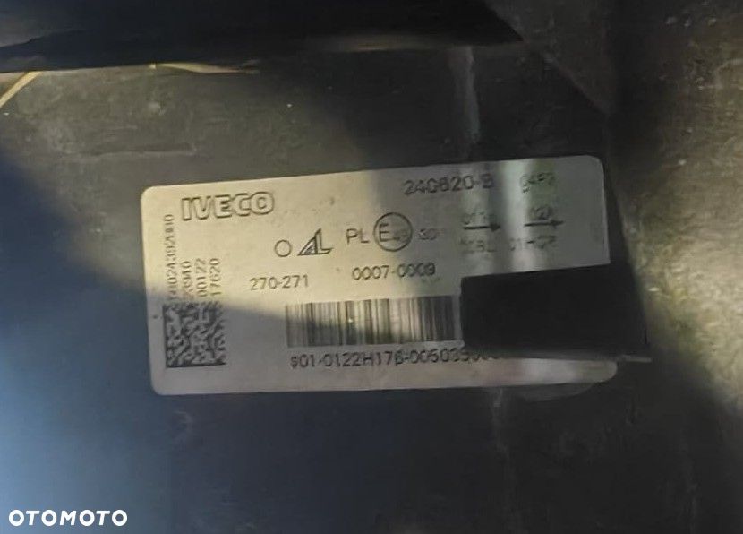 IVECO S-WAY REFLEKTOR LEWY FULL LED - 2