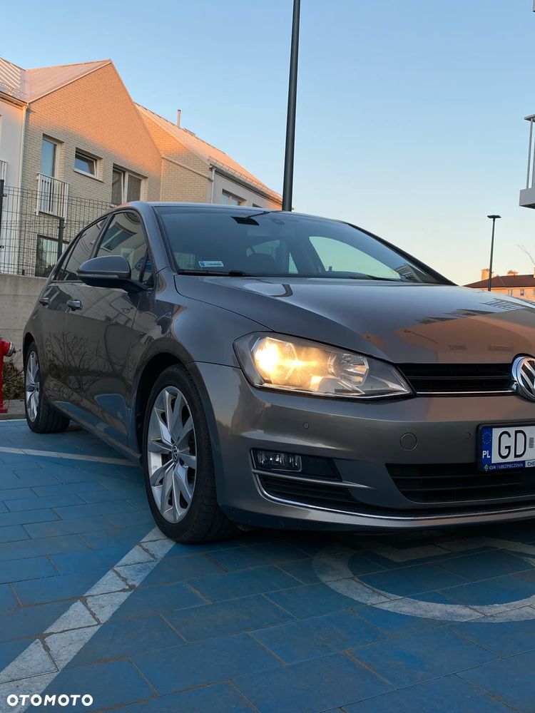 Volkswagen Golf 1.6 TDI DPF BlueMotion Technology Comfortline - 2