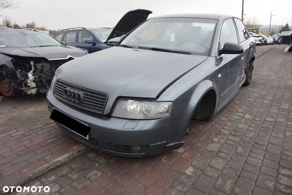 AUDI A4 B6 SEDAN LX7Z 3.0 V6 KM SZARY na części - 1