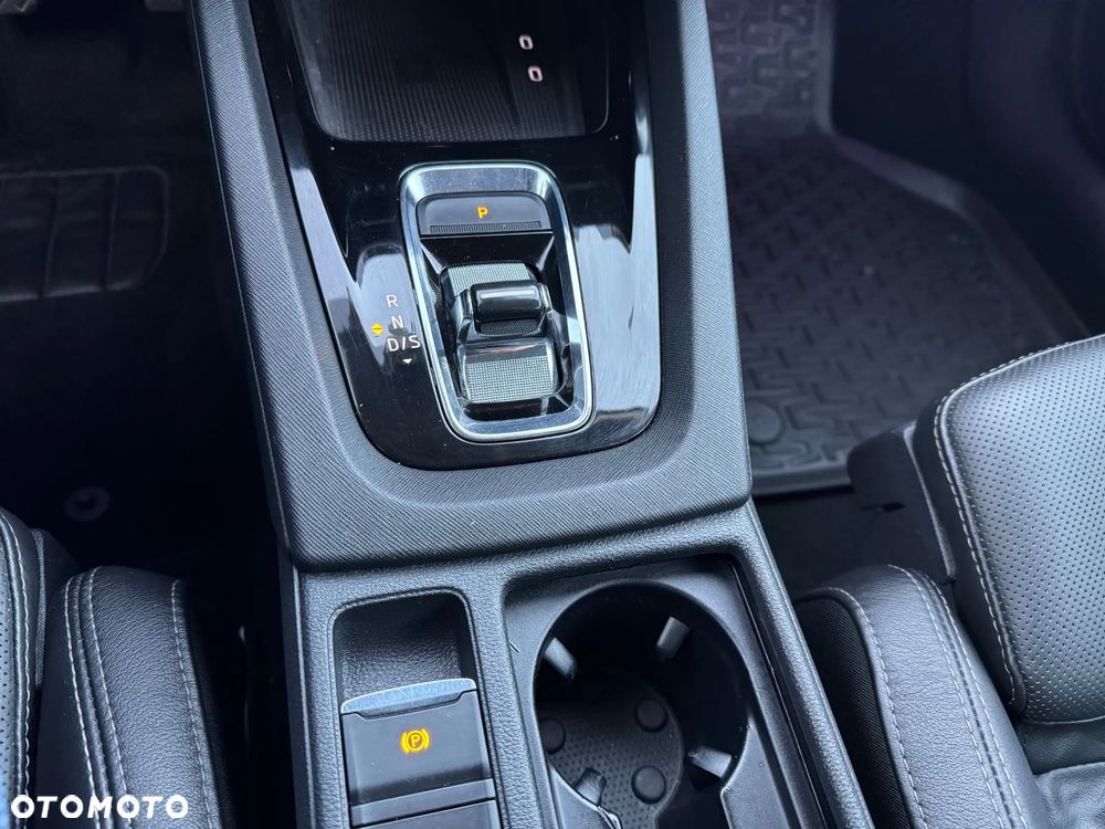 Skoda Octavia 2.0 TDI SCR Style DSG - 30