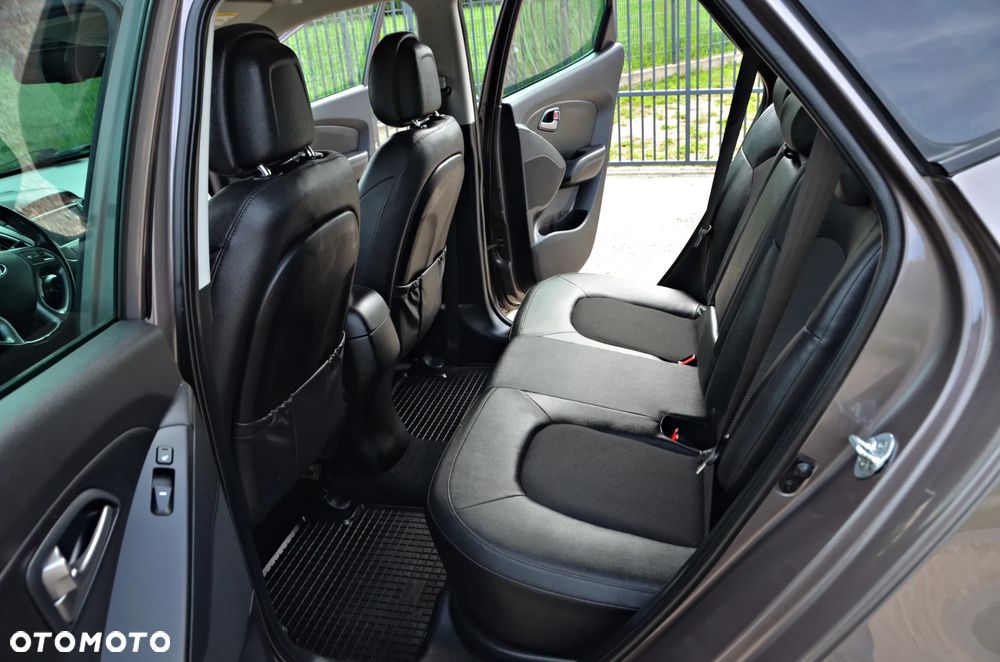 Hyundai ix35 1.7 CRDi Premium 2WD - 29