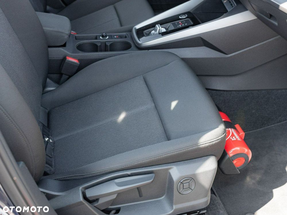 Audi A3 Sportback 30 TDI S tronic - 31