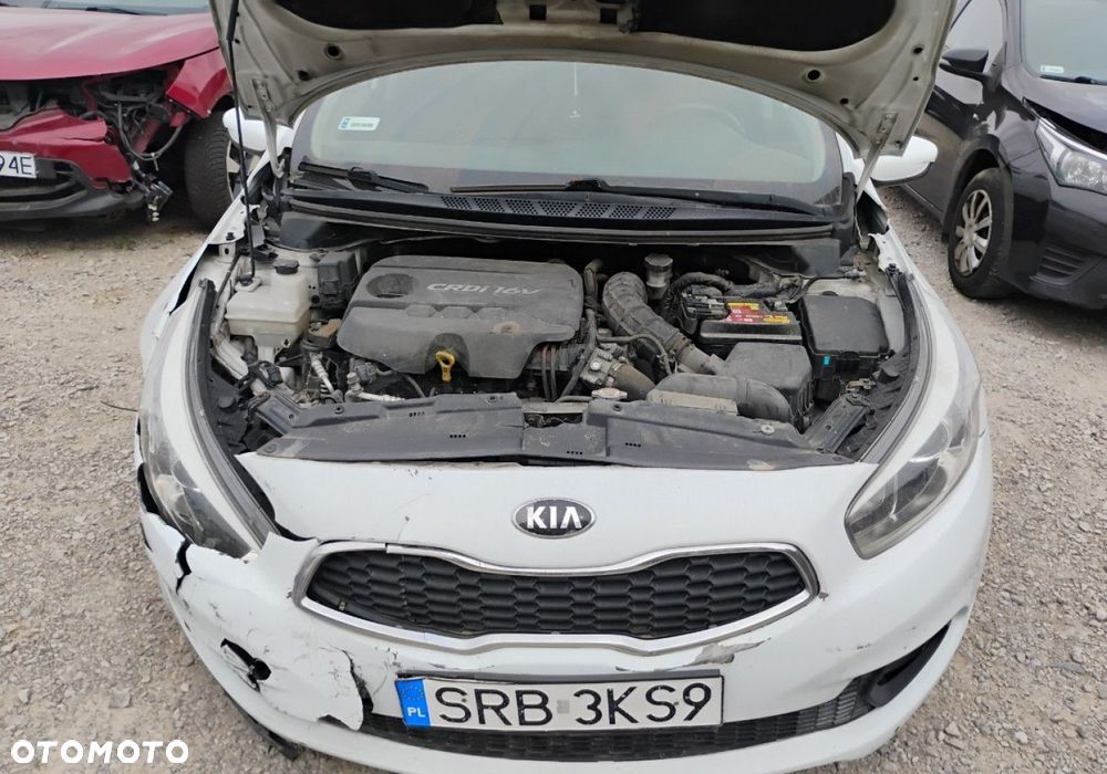 Kia Ceed - 6