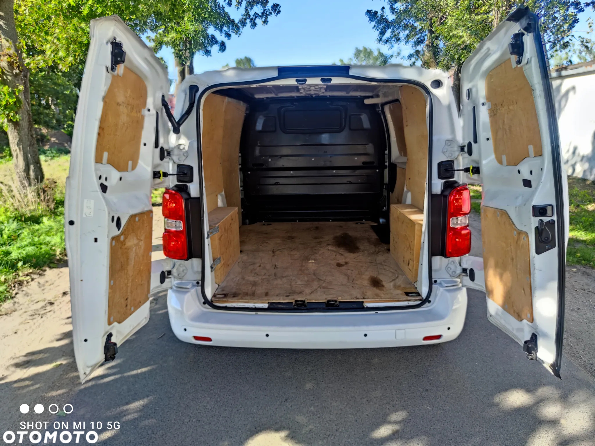 Opel Vivaro - 18