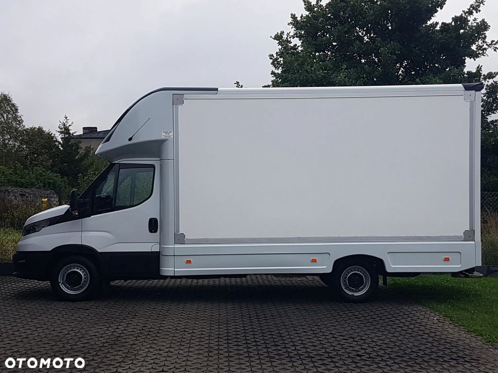 Iveco DAILY KONTENER NISKOPODŁOGOWY 4,43x2,23x2,42 SKLEP FOODTRUCK BAR KLIMA KONIOWÓZ KAMPER - 11