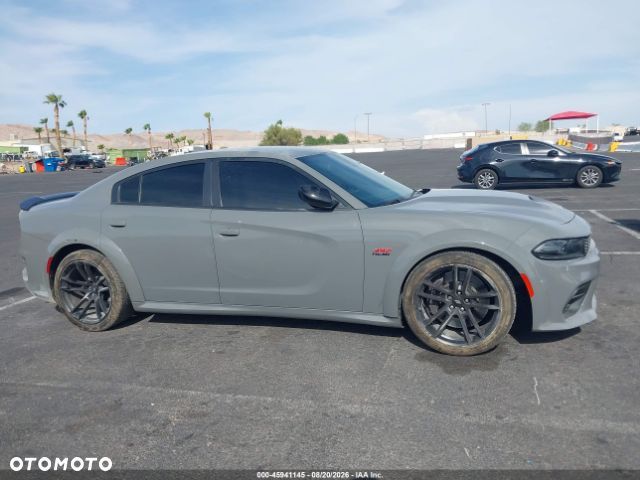 Dodge Charger - 11