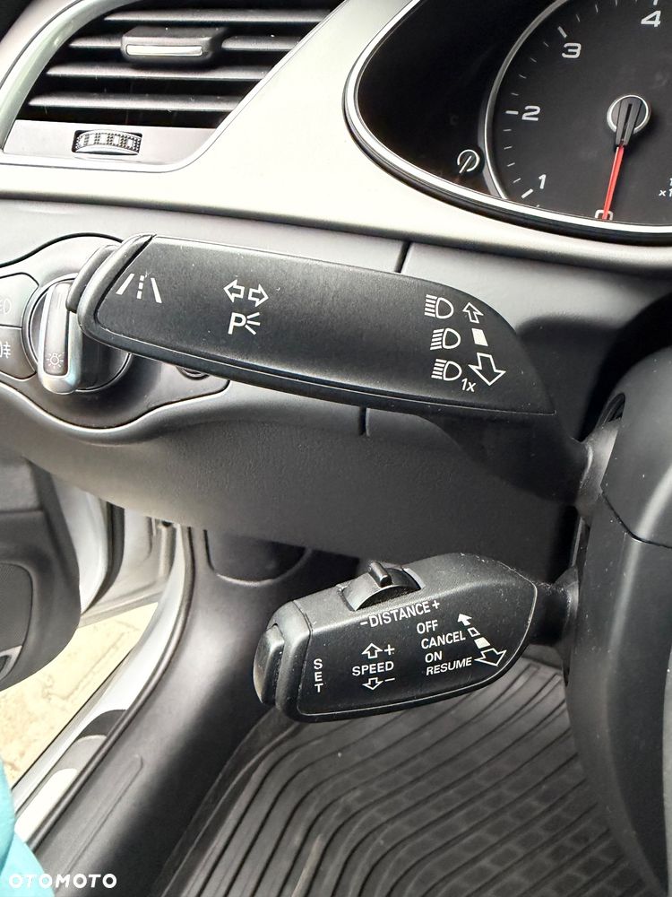 Audi A4 Allroad 2.0 TDI DPF S tronic - 33