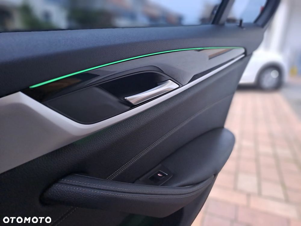 BMW Seria 5 530d xDrive Sport Line - 8