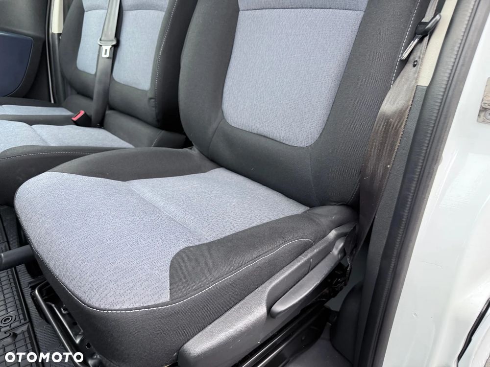 Opel Vivaro Doka Brygadówka Long 6-miejsc Salon PL, Jeden Właściciel - 8