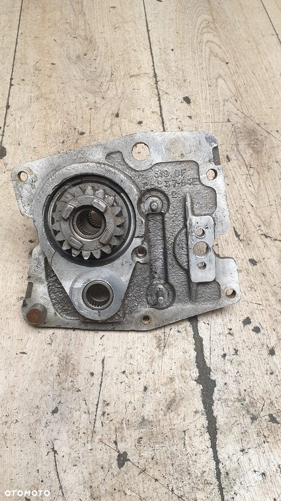 Pokrywa skrzyni biegów wałek zdawczy Harley Ironhead Sportster 25237-84E - 8