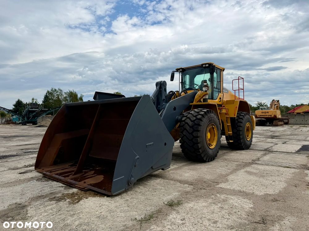 Volvo L220H - 4