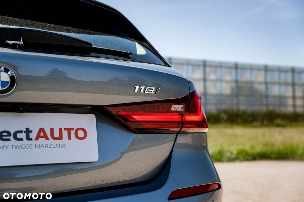 BMW Seria 1 118i Sport Line - 13