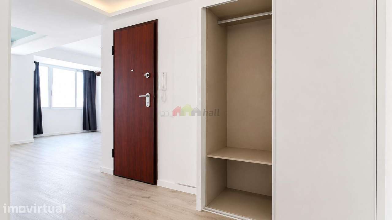 Apartamento T2 Renovado a Estrear (2 Suítes) | Bonfim, Setúbal - Grande imagem: 4/36