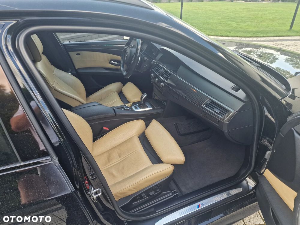 BMW Seria 5 535d - 6
