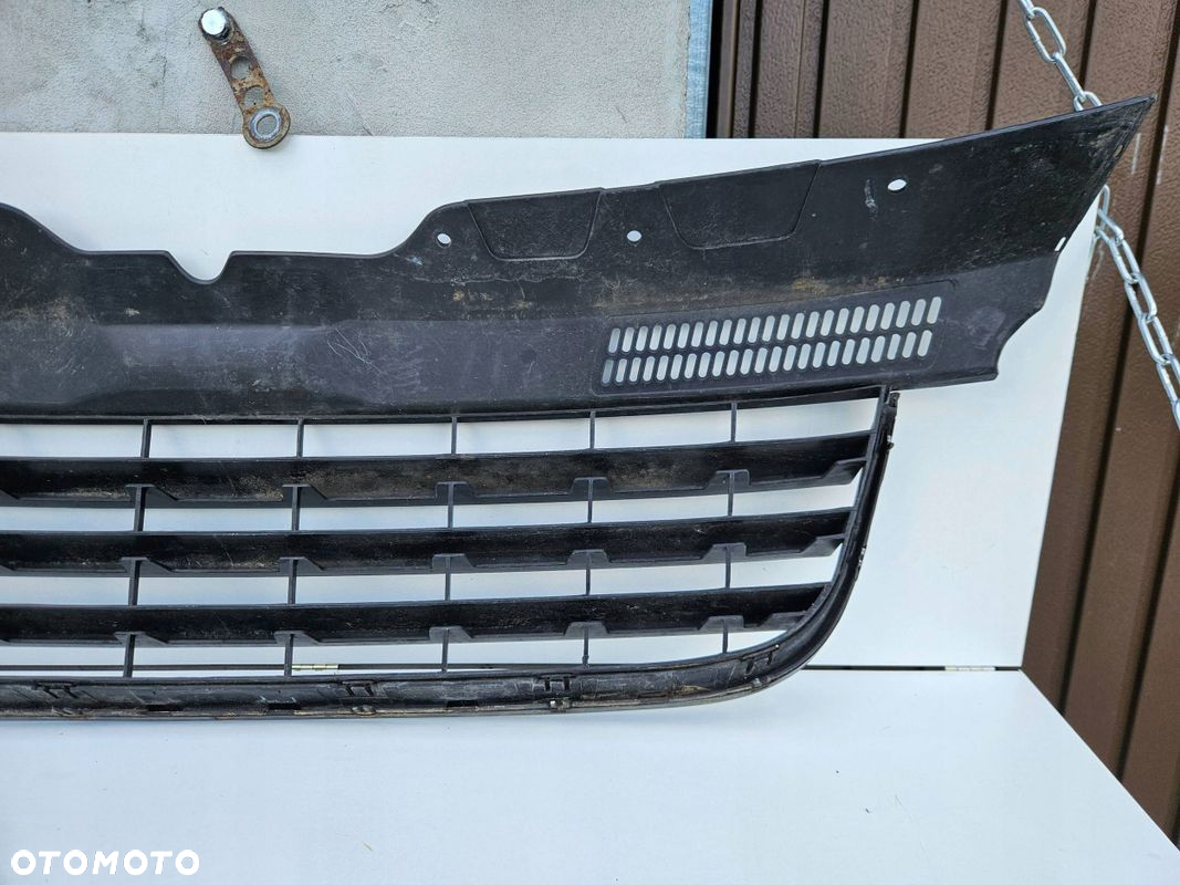 Volkswagen Transporter T5 Grill Atrapa zderzaka przedniego przód - 5